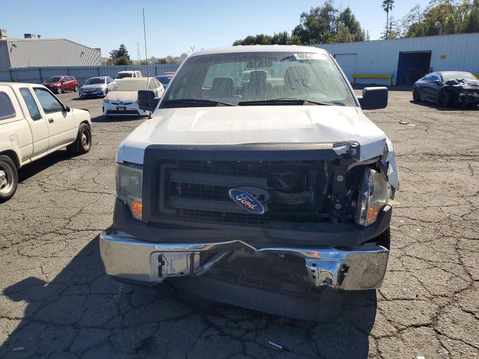 Foto 5 de la subasta – 2014 FORD F150 con VIN 1FTNF1CF3EKF78101