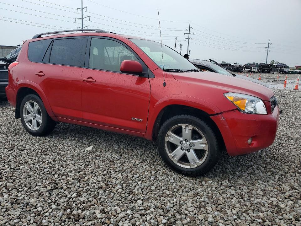 Photo 4 from auction – 2006 TOYOTA RAV4 with VIN JTMBD32V366021633