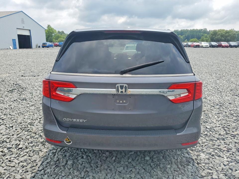 Photo 6 from auction – 2018 HONDA ODYSSEY with VIN 5FNRL6H20JB027404