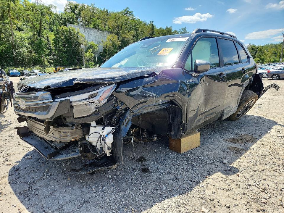 SUBARU FORESTER 2025 with VIN JF2SLSRDXSH400719 - Photo from auction