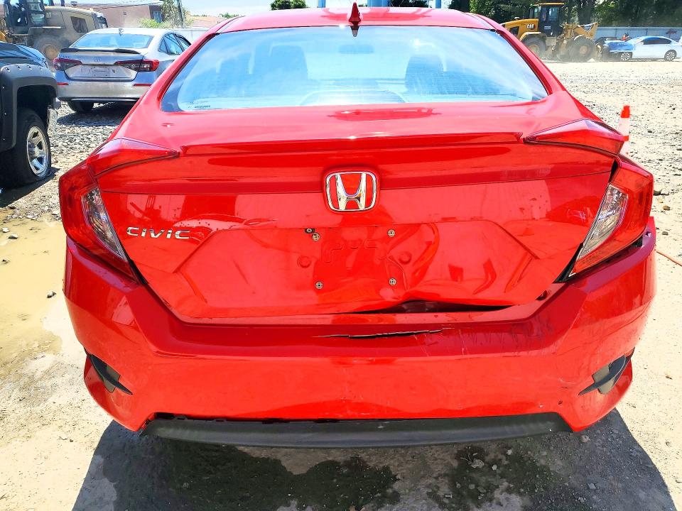 Photo 6 from auction – 2016 HONDA CIVIC with VIN 2HGFC1F38GH632793
