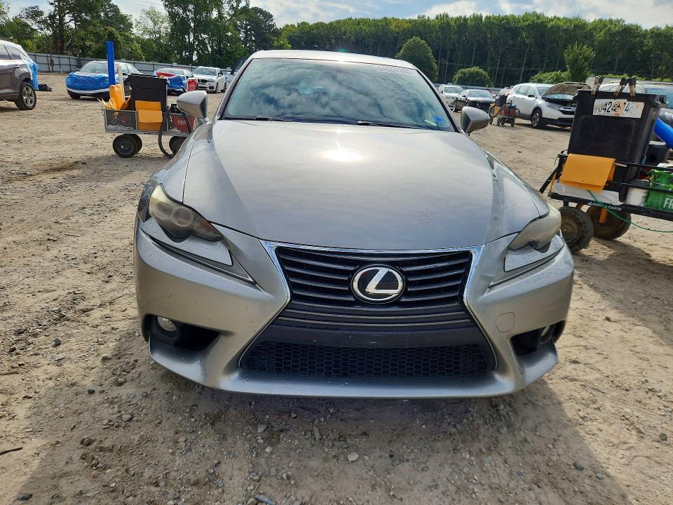 Photo 5 from auction – 2014 LEXUS IS with VIN JTHBF1D28E5019638