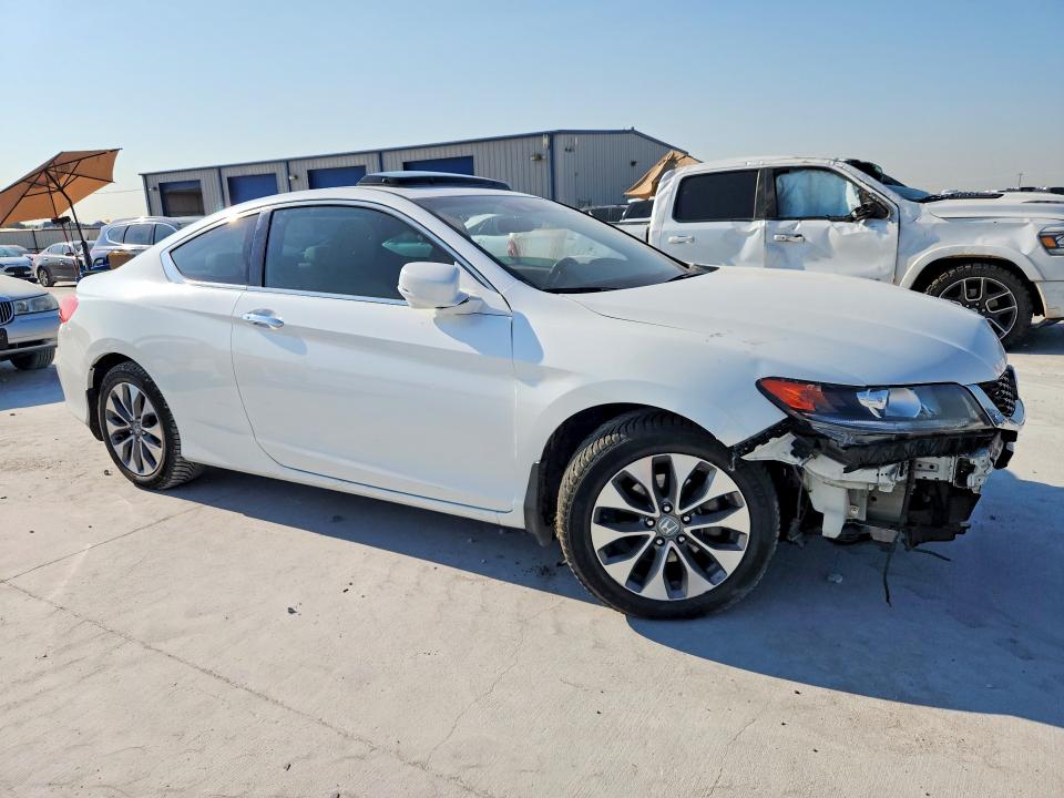 Photo 4 from auction – 2014 HONDA ACCORD with VIN 1HGCT1B80EA008390