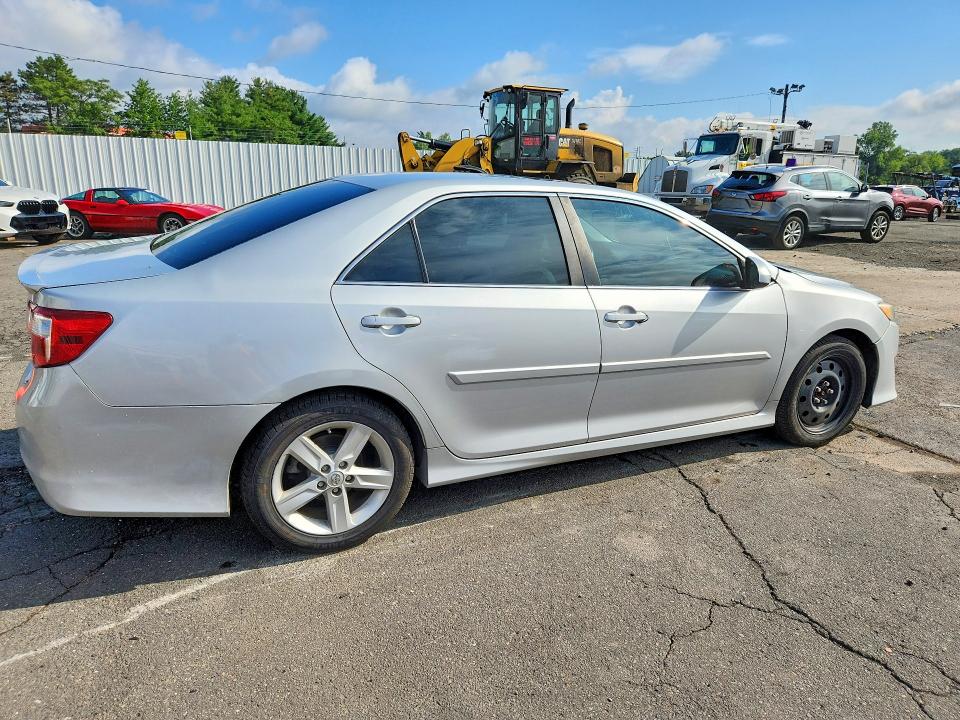 Photo 3 from auction – 2014 TOYOTA CAMRY with VIN 4T1BF1FK7EU312446