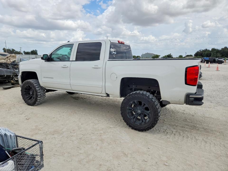 Photo 2 from auction – 2016 CHEVROLET SILVERADO with VIN 3GCUKREC8GG216168