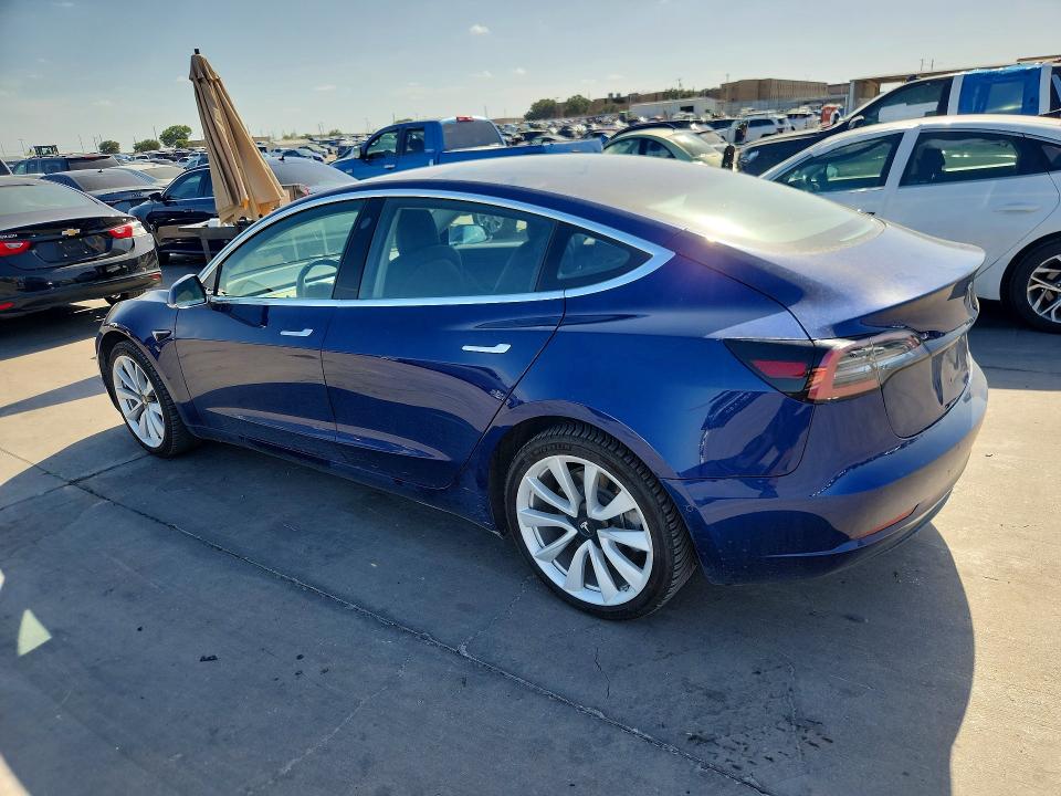 Photo 2 from auction – 2018 TESLA MODEL 3 with VIN 5YJ3E1EA2JF018170