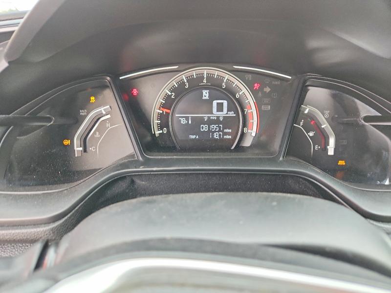 Photo 9 from auction – 2018 HONDA CIVIC with VIN 19XFC2F51JE023490