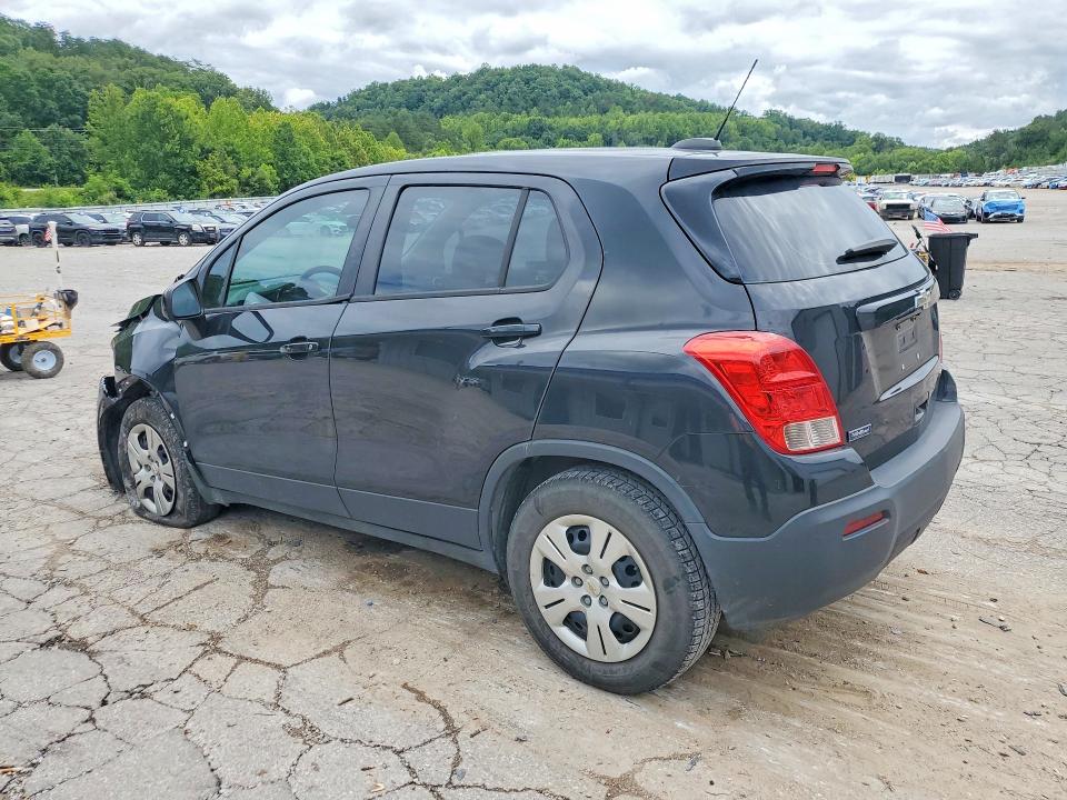 Photo 2 from auction – 2015 CHEVROLET TRAX with VIN KL7CJKSBXFB060141