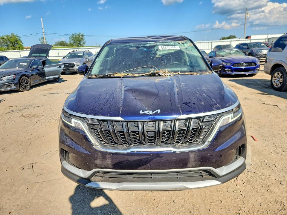Photo 5 from auction – 2024 KIA CARNIVAL with VIN KNDNB4H37R6319962