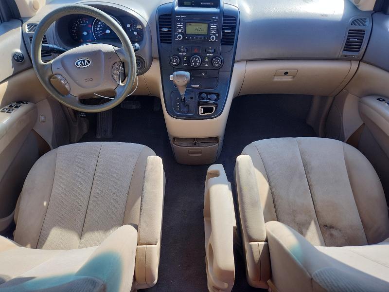 Photo 8 from auction – 2011 KIA SEDONA with VIN KNDMG4C70B6411556