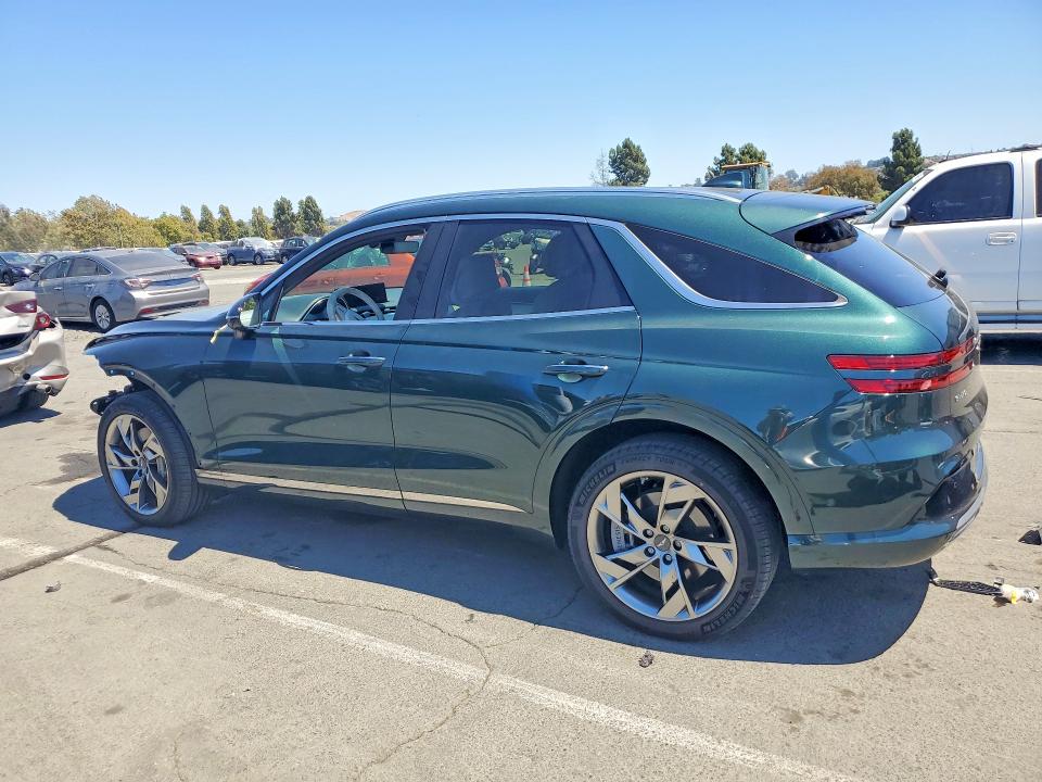 Photo 2 from auction – 2024 GENESIS ELECTRIFIED GV70 with VIN 5NMMCET15RH001569