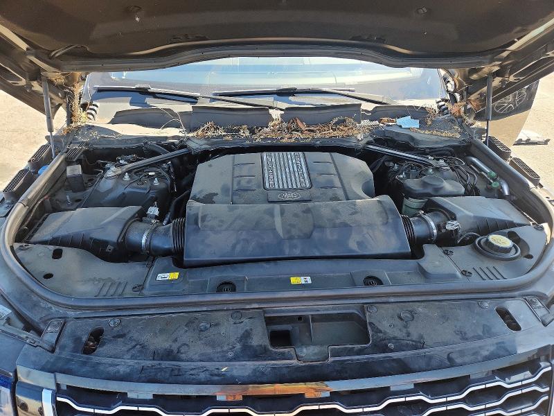 Photo 12 from auction – 2020 LAND ROVER RANGE ROVER with VIN SALGS2SE9LA571989