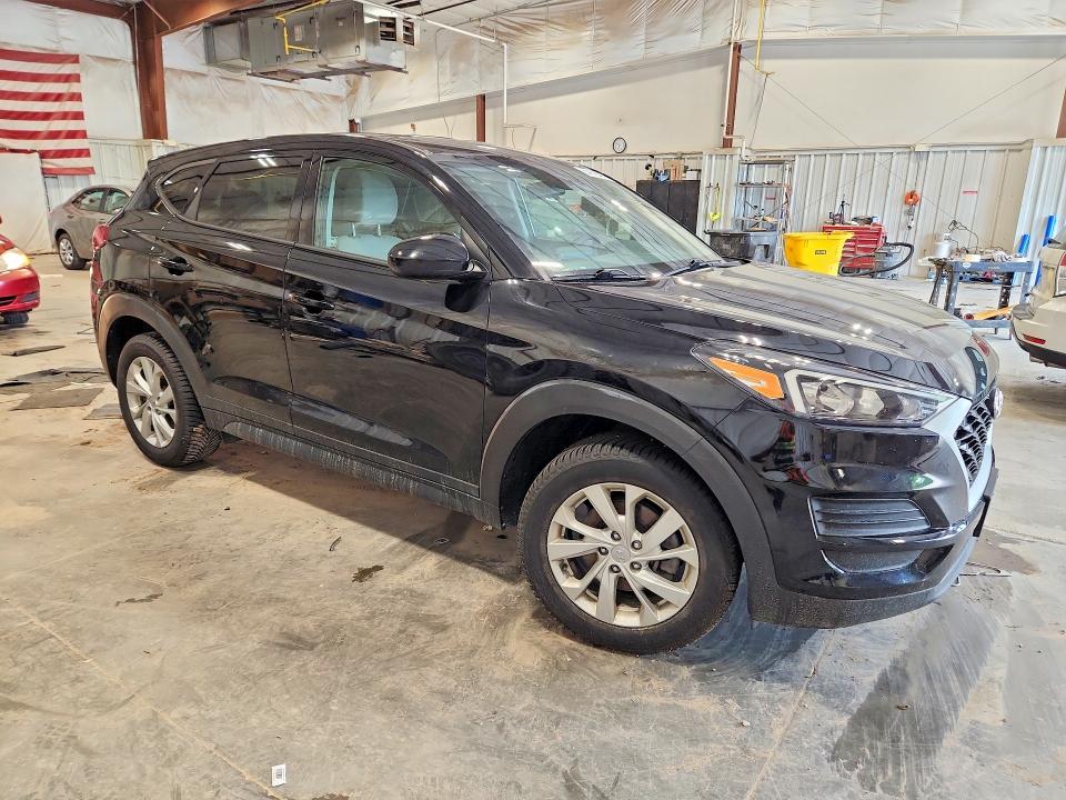 Photo 4 from auction – 2020 HYUNDAI TUCSON with VIN KM8J2CA48LU148472