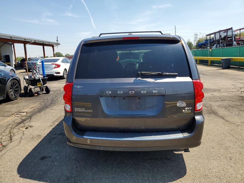 Снимка 6 от търг – 2017 DODGE GRAND CARAVAN с VIN 2C4RDGCG1HR761277
