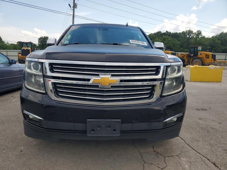Photo 5 from auction – 2015 CHEVROLET SUBURBAN with VIN 1GNSKKKC7FR303911
