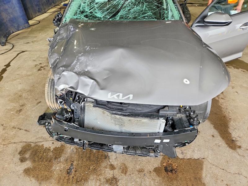 Photo 11 from auction – 2026 KIA K4 with VIN 3KPFT4DE9TE276347