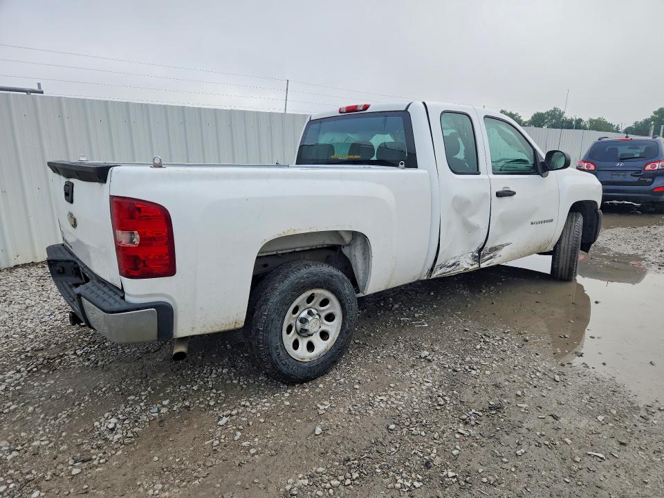 Photo 3 from auction – 2011 CHEVROLET SILVERADO with VIN 1GCRCPEX9BZ161104
