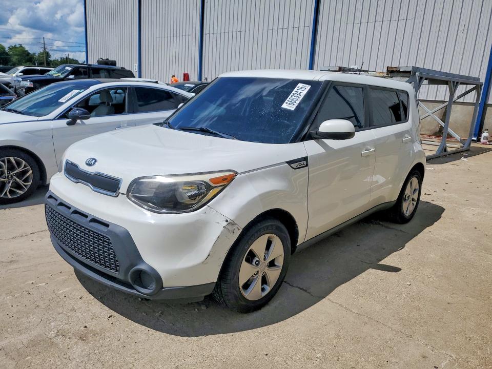 KIA SOUL 2015 with VIN KNDJN2A23F7802236 - Photo from auction