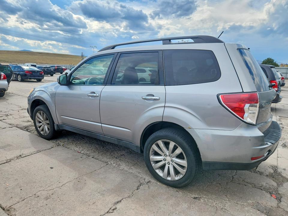 Photo 2 from auction – 2011 SUBARU FORESTER with VIN JF2SHBDC3BH730038