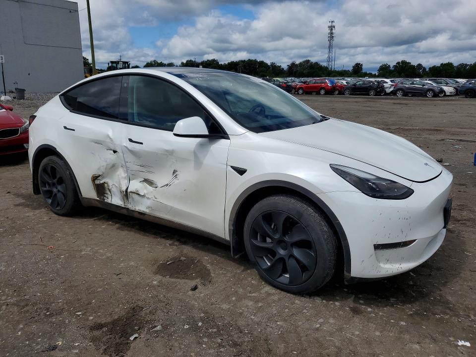 Photo 4 from auction – 2023 TESLA MODEL Y with VIN 7SAYGDEEXPF664427