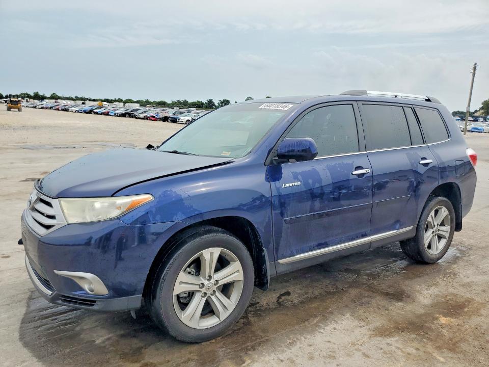 2013 TOYOTA HIGHLANDER - Търг №64018346