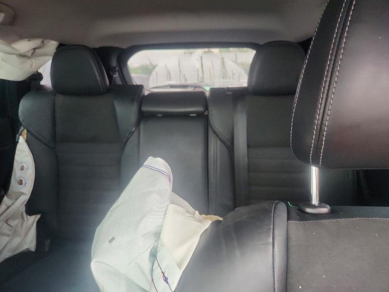 Снимка 10 от търг – 2023 MITSUBISHI OUTLANDER с VIN JA4J3UA81PZ030325