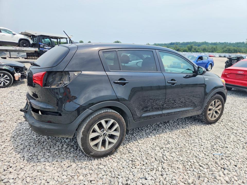 Photo 3 from auction – 2016 KIA SPORTAGE with VIN KNDPBCAC4G7879037