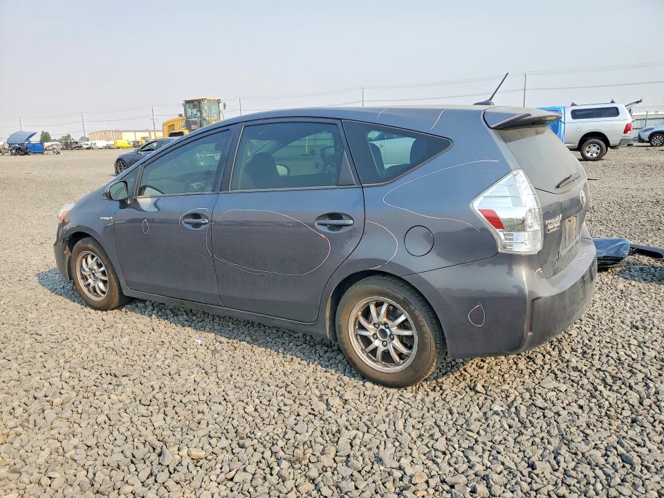 Photo 2 from auction – 2012 TOYOTA PRIUS V with VIN JTDZN3EU9C3026637