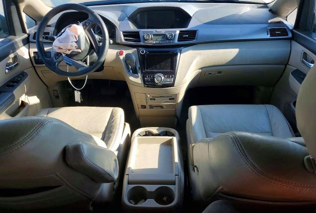Photo 8 from auction – 2017 HONDA ODYSSEY with VIN 5FNRL5H32HB018166