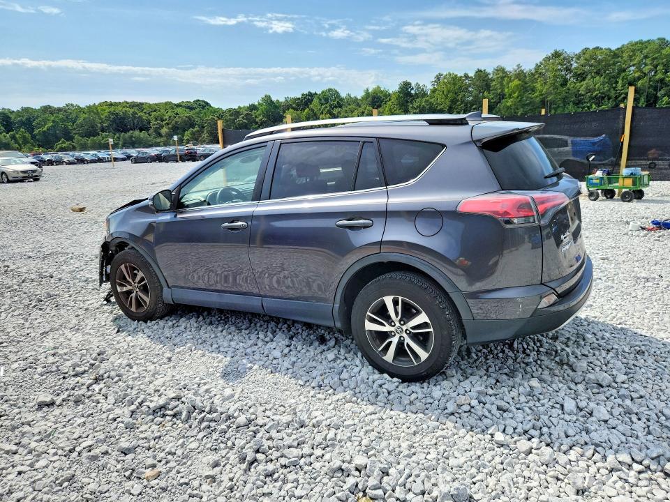 Photo 2 from auction – 2017 TOYOTA RAV4 with VIN JTMWFREV3HJ716561