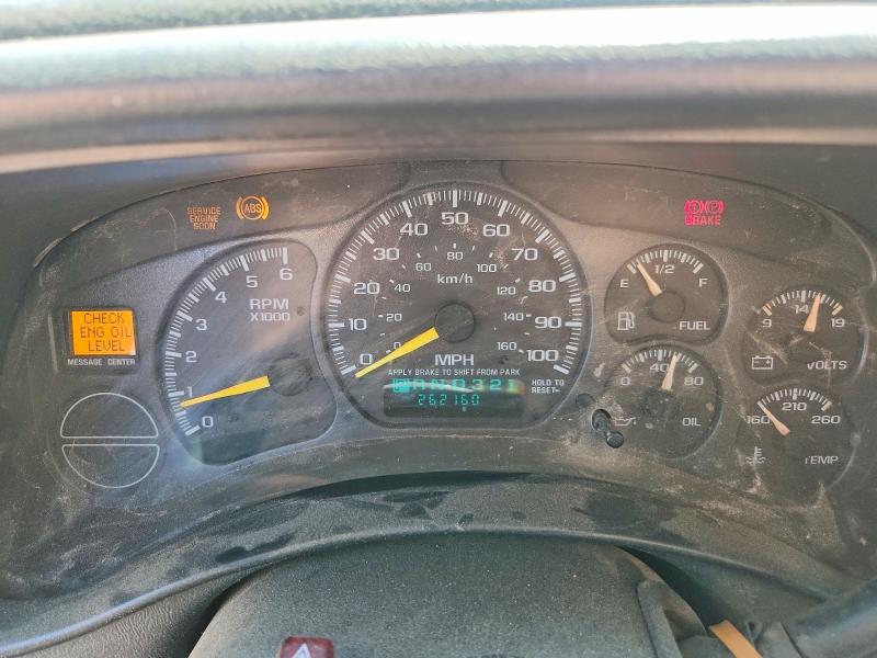Photo 9 from auction – 2000 CHEVROLET SILVERADO with VIN 1GCEK19T0YE301885
