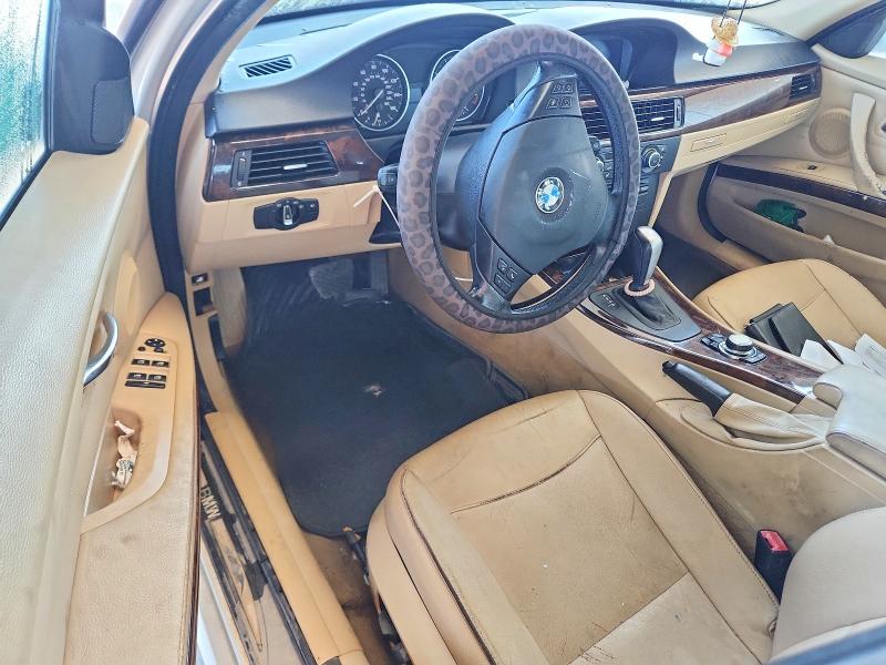 Photo 8 from auction – 2011 BMW 328 with VIN WBAPK5G59BNN31336