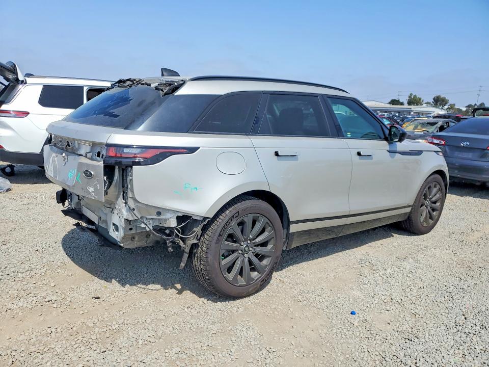 Photo 3 from auction – 2019 LAND ROVER RANGE ROVER VELAR with VIN SALYM2EV2KA787613
