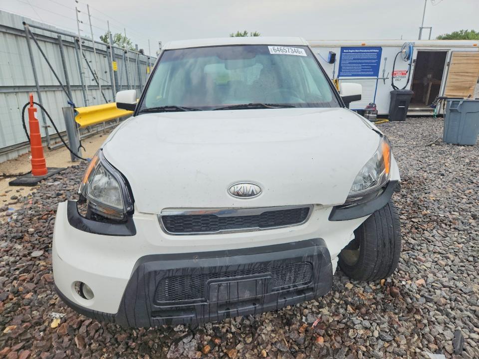 Photo 5 from auction – 2010 KIA SOUL with VIN KNDJT2A27A7701179