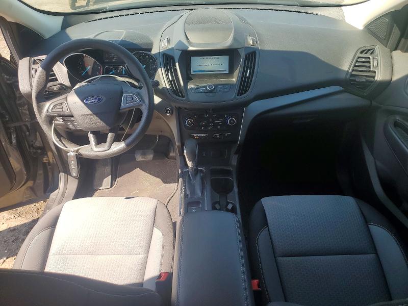 Photo 8 from auction – 2019 FORD ESCAPE with VIN 1FMCU0GD0KUA61530
