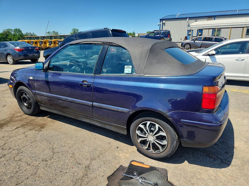 Photo 2 from auction – 2001 VOLKSWAGEN CABRIO with VIN 3VWCC21V81M813303