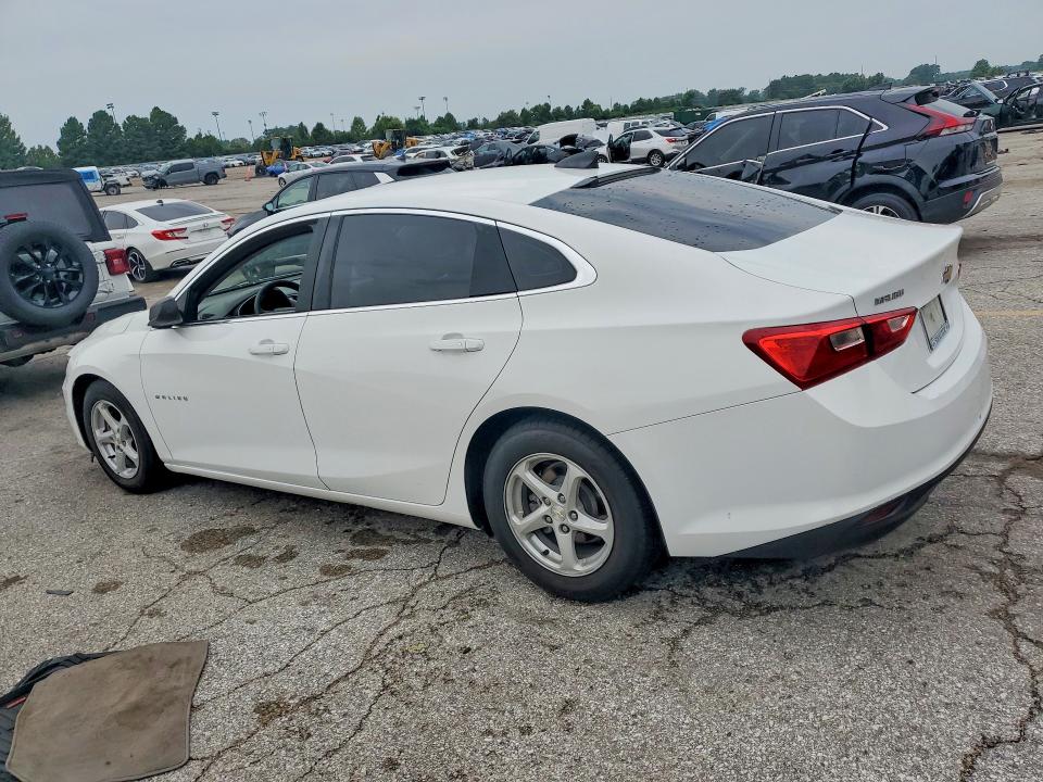 Photo 2 from auction – 2017 CHEVROLET MALIBU with VIN 1G1ZC5ST4HF125121