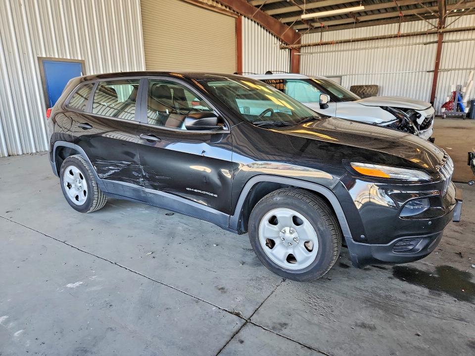 Photo 4 from auction – 2014 JEEP CHEROKEE with VIN 1C4PJLABXEW168813