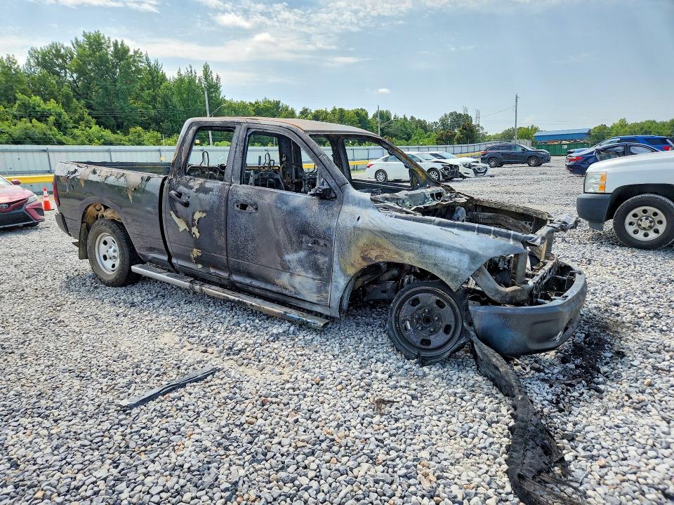 Снимка 4 от търг – 2016 RAM 1500 с VIN 1C6RR6FG8GS331919