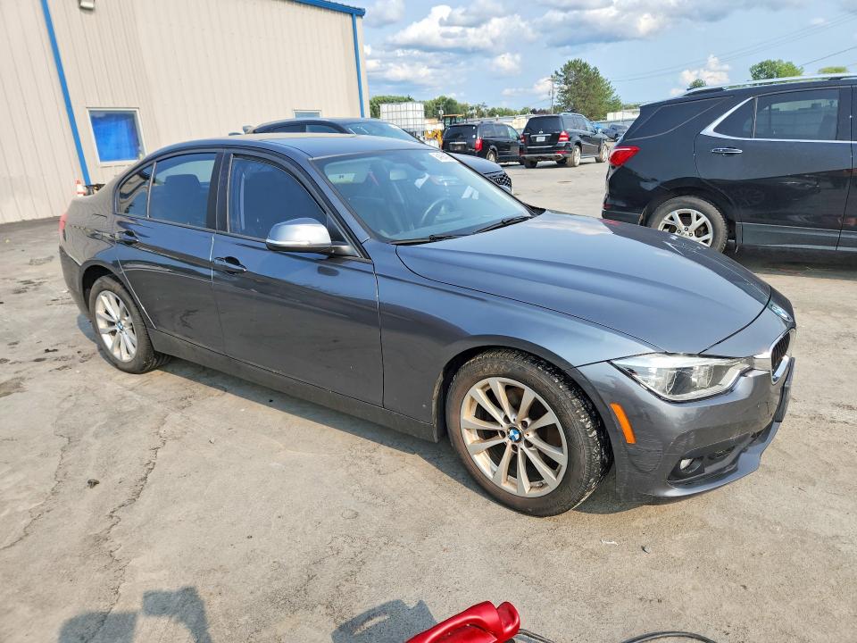 Photo 4 from auction – 2018 BMW 320 with VIN WBA8A3C58JA357976