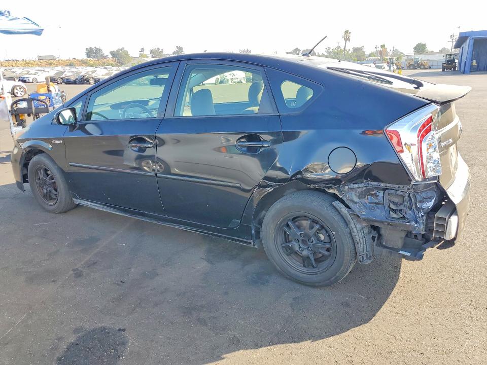 Photo 2 from auction – 2012 TOYOTA PRIUS with VIN JTDKN3DU6C1604370