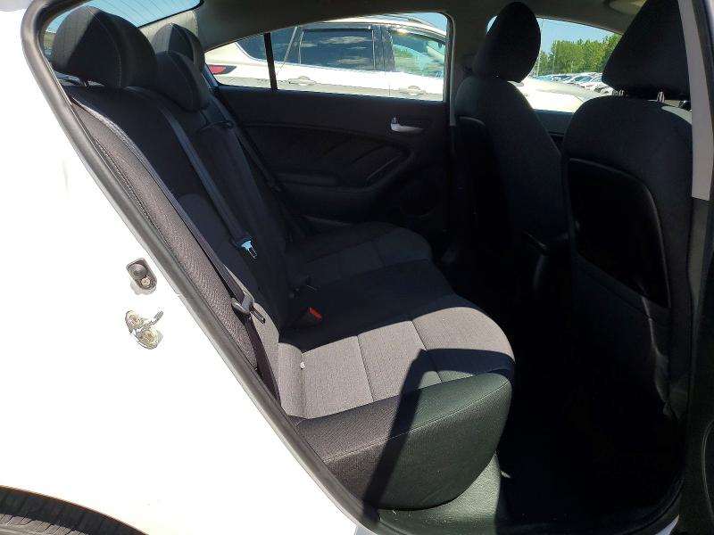 Photo 10 from auction – 2018 KIA FORTE with VIN 3KPFL4A71JE169764