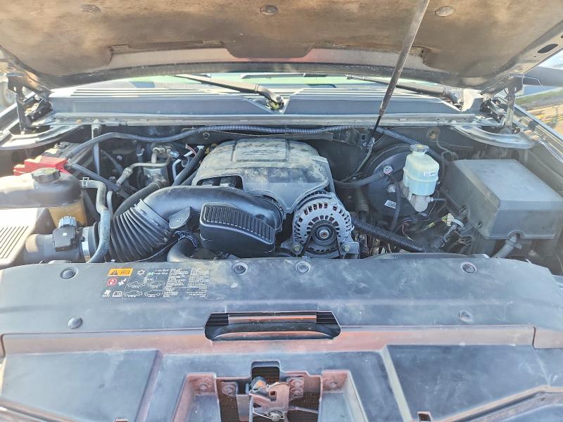 Photo 12 from auction – 2013 CHEVROLET TAHOE with VIN 1GNSCBE0XDR199944