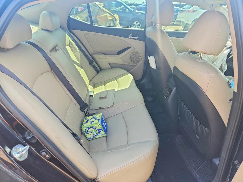 Photo 10 from auction – 2014 KIA OPTIMA with VIN KNAGN4AD7E5075911