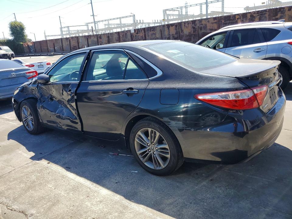 Photo 2 from auction – 2015 TOYOTA CAMRY with VIN 4T1BF1FKXFU950417
