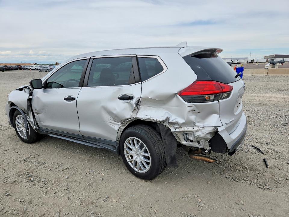 Photo 2 from auction – 2017 NISSAN ROGUE with VIN KNMAT2MT5HP508981