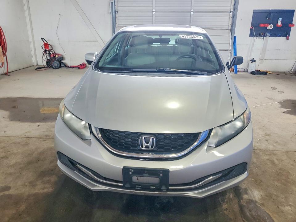 Photo 5 from auction – 2014 HONDA CIVIC with VIN 2HGFB2F83EH554005