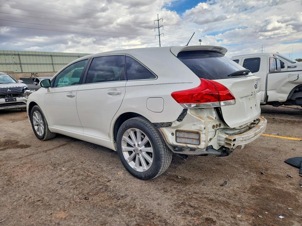Photo 2 from auction – 2010 TOYOTA VENZA with VIN 4T3ZA3BBXAU024596