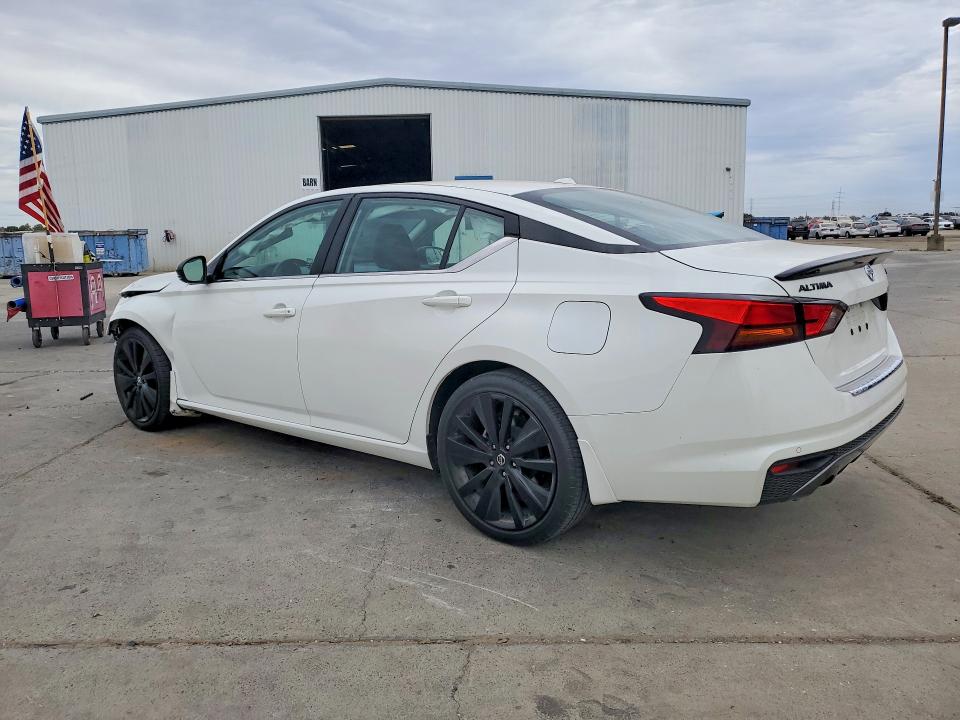 Photo 2 from auction – 2022 NISSAN ALTIMA with VIN 1N4BL4CV7NN300567