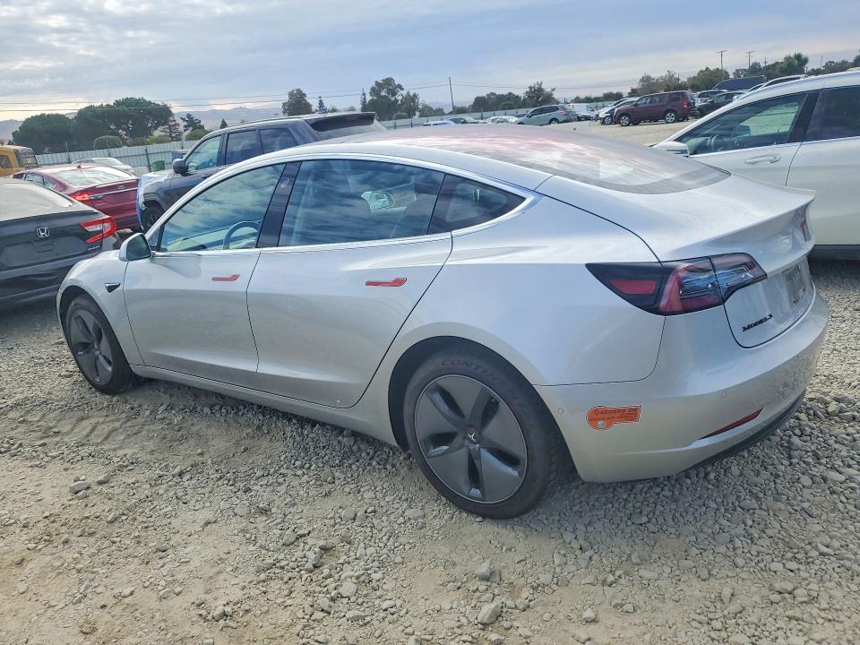 Photo 2 from auction – 2018 TESLA MODEL 3 with VIN 5YJ3E1EA9JF008784
